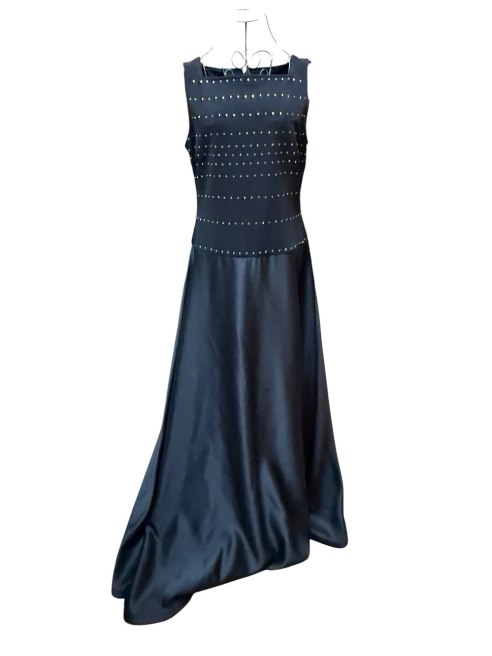 Tadashi Shoji Black Sleeveless Long Evening Gown Rhinestone Bodice